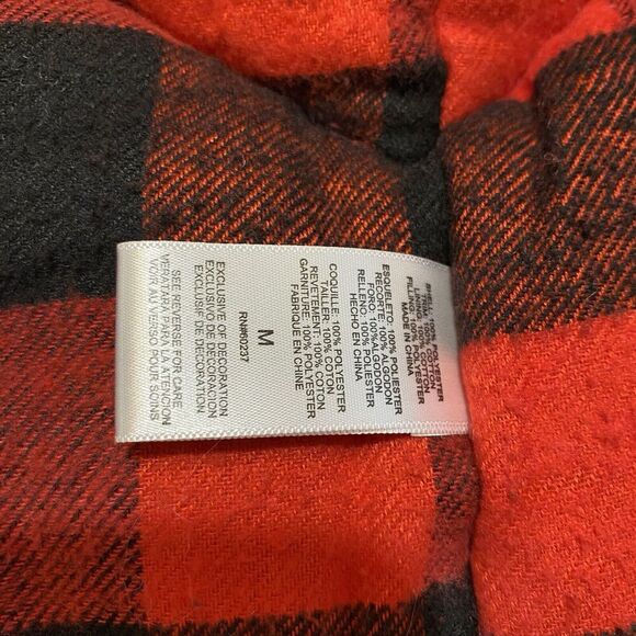 Timberland Men’s Red Buffalo Plaid Navy Blue Puffer Vest Size Medium - Picture 2 of 7